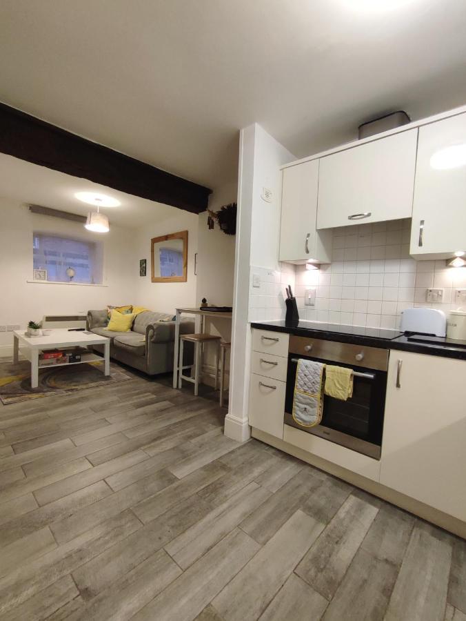 Cosy Riverside Apartment - Free Parking York Dış mekan fotoğraf